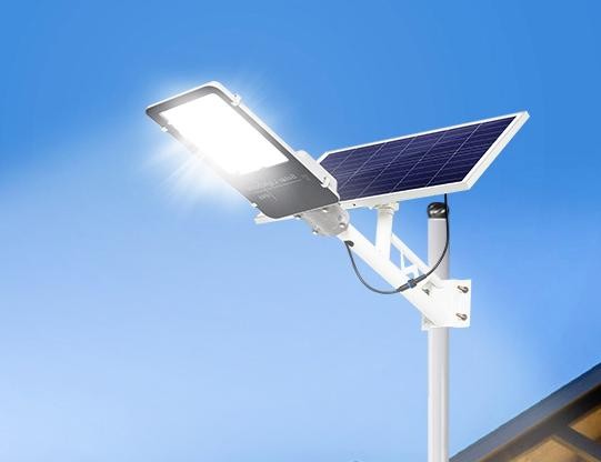 ĐÈN ĐƯỜNG NĂNG LƯỢNG MẶT TRỜI 100W